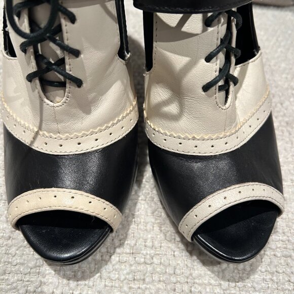 Aldo Two-Tone Oxford-Inspired Peep Toe Heels (Size 37) - Picture 3 of 4